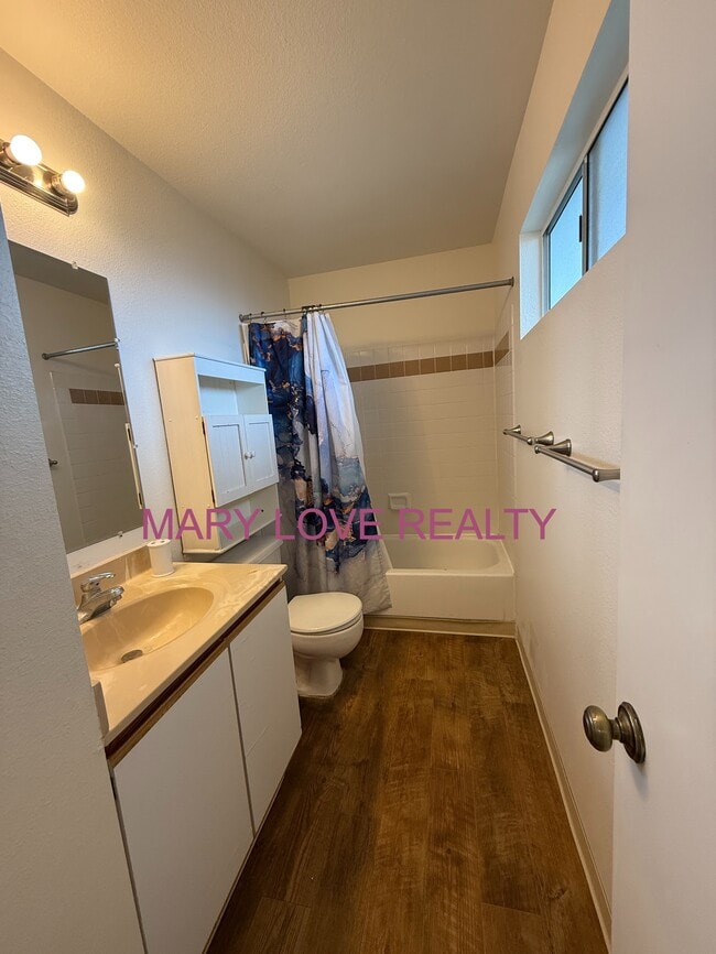 Building Photo - 76-290-290 Kealoha St