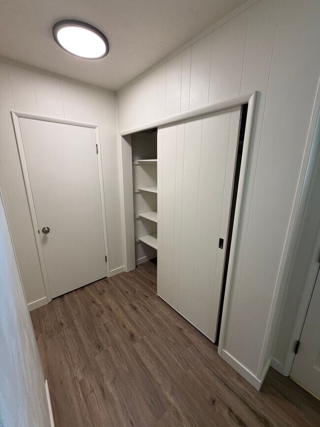 Building Photo - Remodeled home