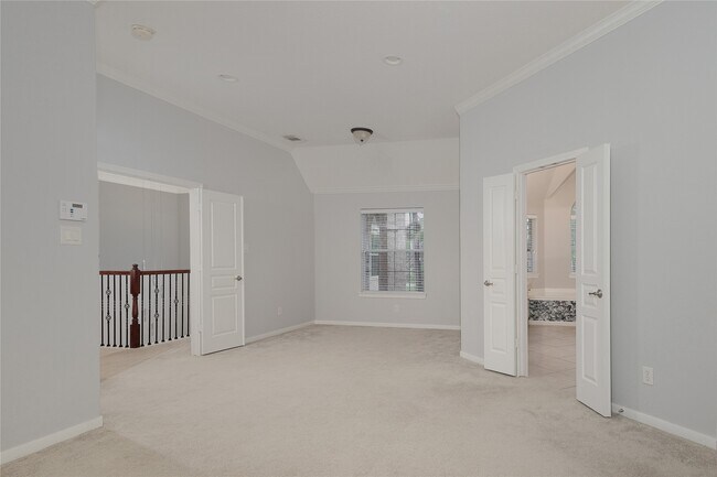Building Photo - 138 Oriel Oaks Cir