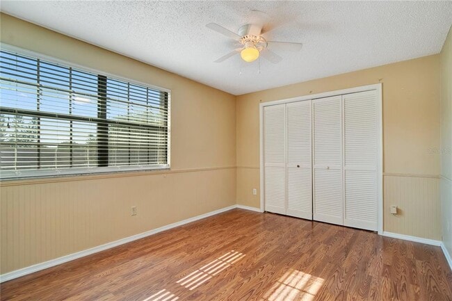 Building Photo - 110 N Deerwood Ave