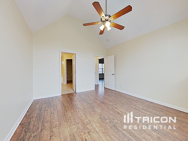 Building Photo - 602 Parrish Wood