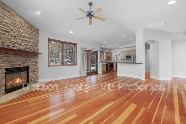 Building Photo - 711 Aspen Trail