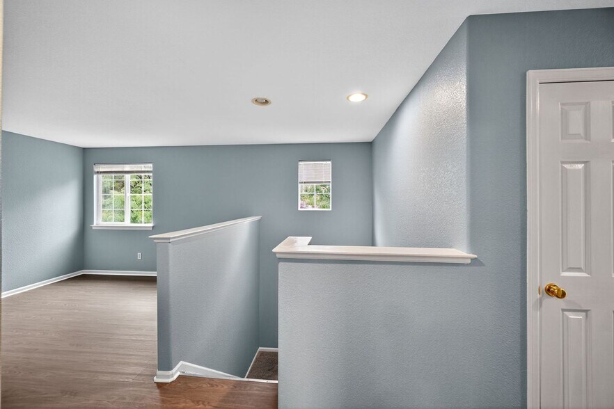 Building Photo - 16421 E Otero Ave