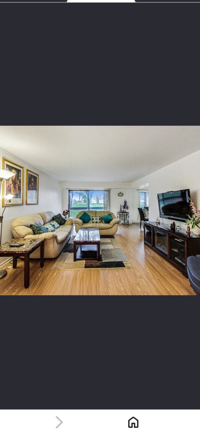 Building Photo - 1132 E Randville Dr
