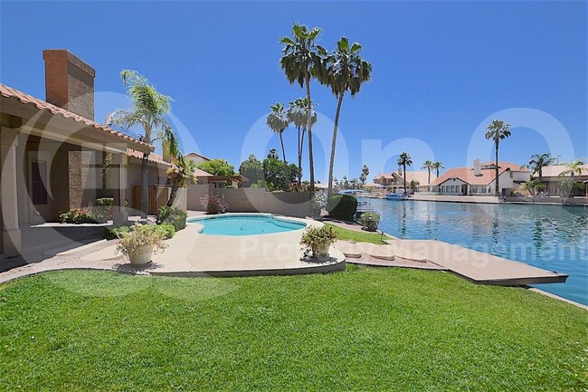 Building Photo - 510 S Lagoon Dr