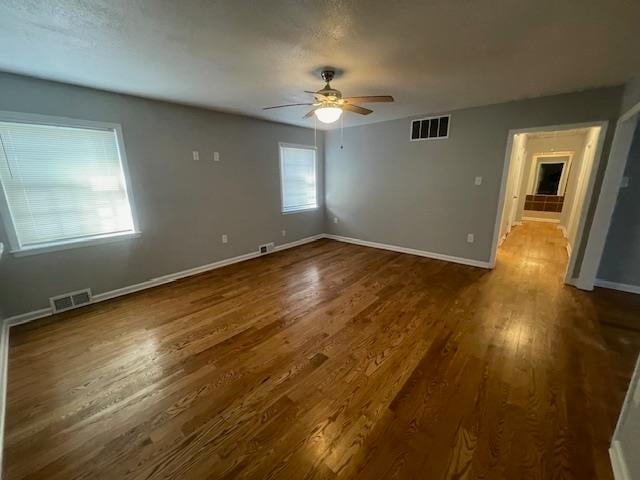 Building Photo - 4031 Drowsy Ln