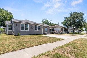 Building Photo - 4513 Green Grove Dr