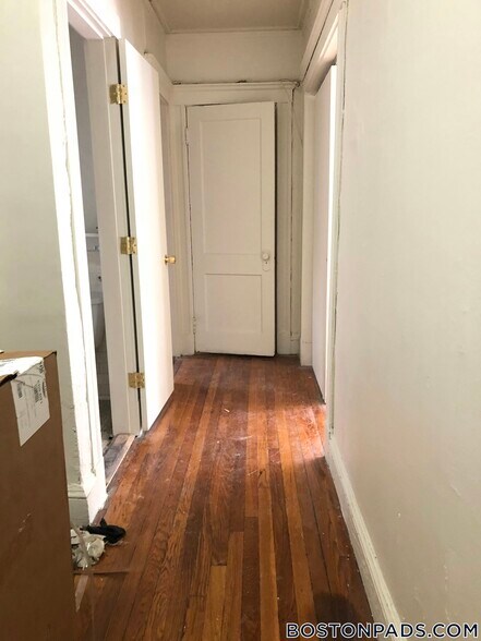 Building Photo - 1175 Boylston St