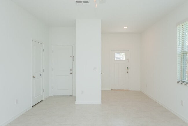 Building Photo - 2156 Azure Vw Wy