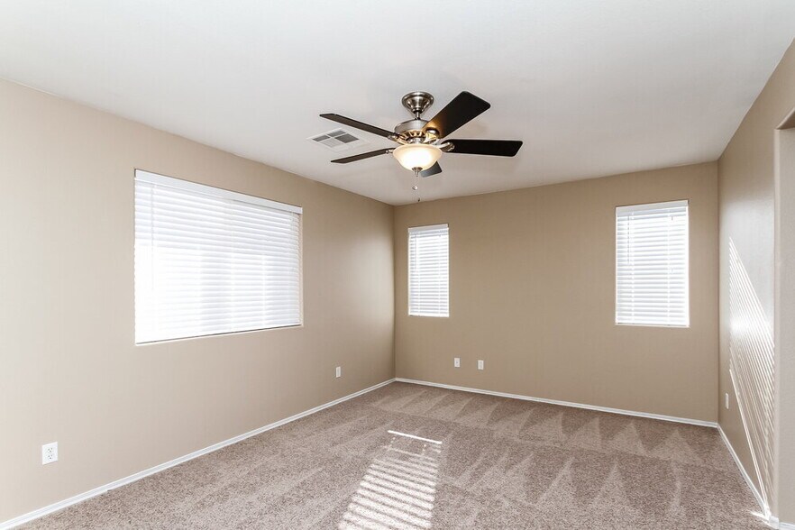 Building Photo - 10571 Alondra Peak St