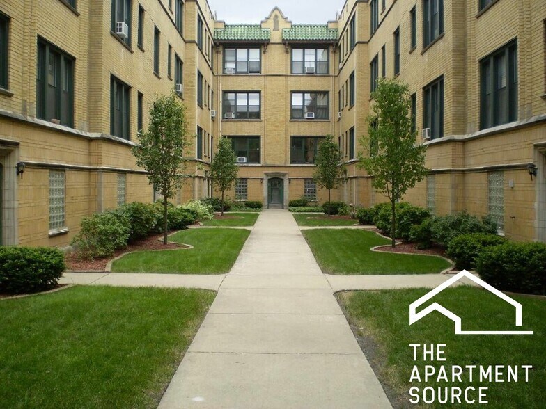 Building Photo - 2332 N Spaulding Ave