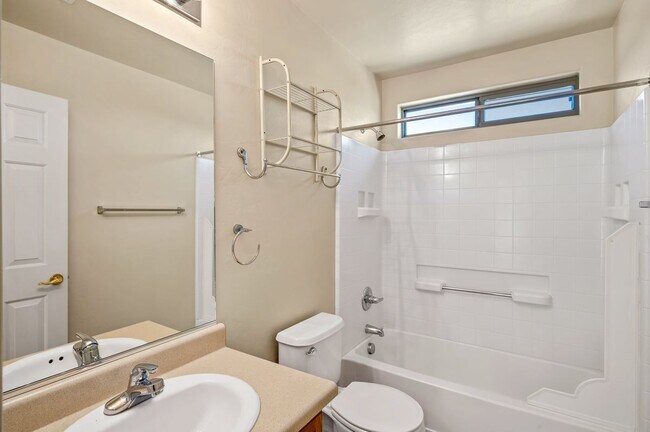 Building Photo - 8254 W Kerr St