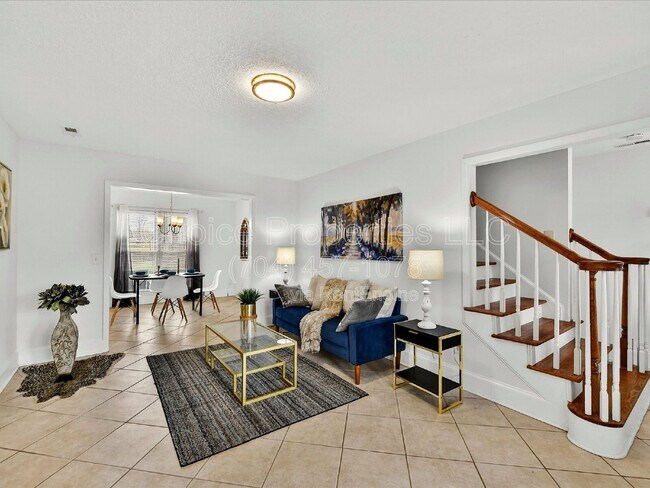 Building Photo - 8413 Red Setter Ln