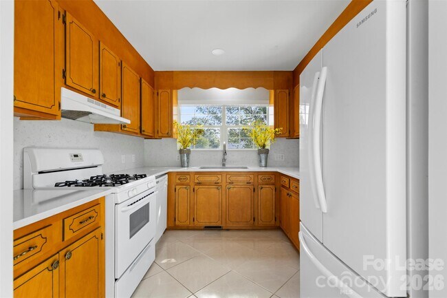 Building Photo - 131 Joseph Ln