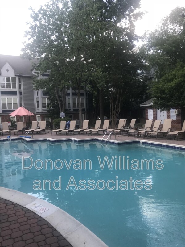 Building Photo - 525 -3C Graham Street