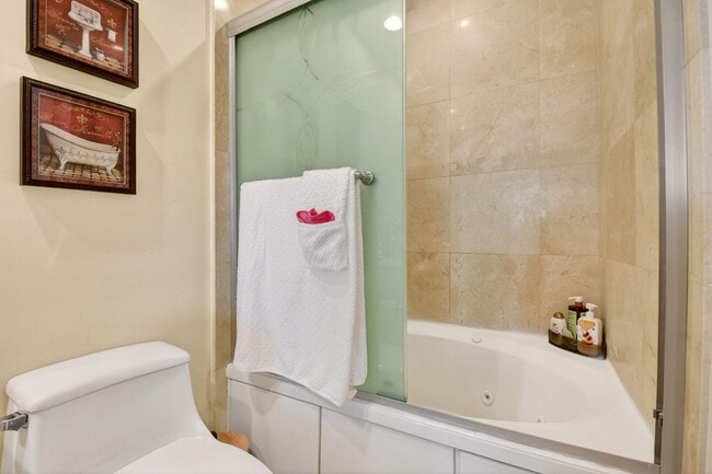 Building Photo - 550 Okeechobee Blvd