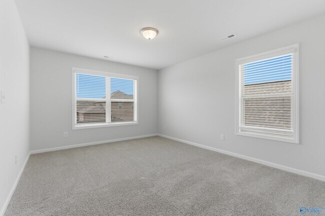 Building Photo - 117 Speck Cir