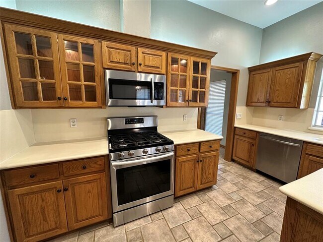 Building Photo - 1819 Duckhawk Ct