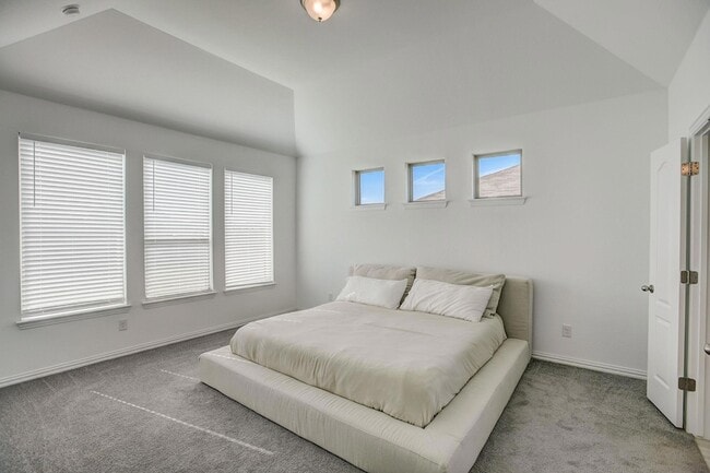 Building Photo - 308 Monteforte Rd