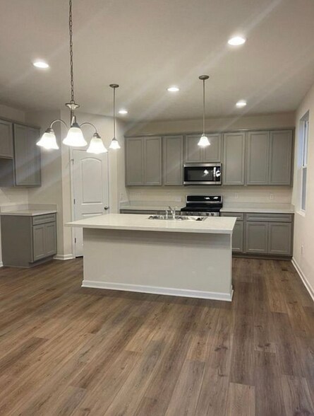 Building Photo - 257 Whitetail Trail