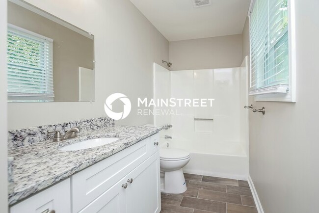 Building Photo - 2498 Winding Creek Dr