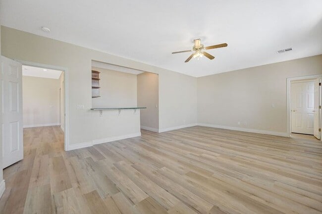 Building Photo - 89 Dollar Pointe Ave