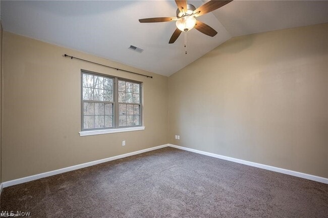 Building Photo - 36 Hawks Lndg