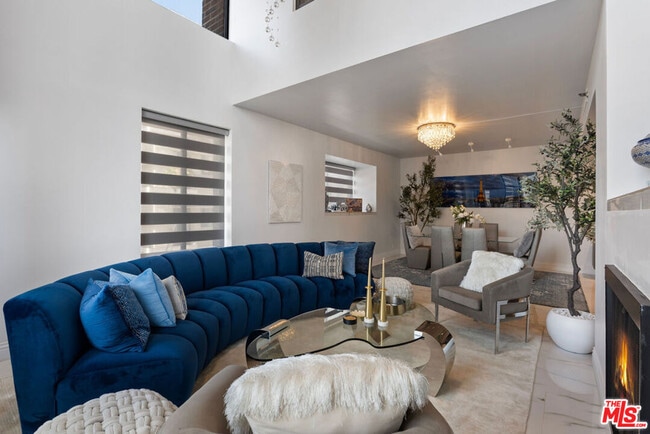 Building Photo - 10550 Wilshire Blvd