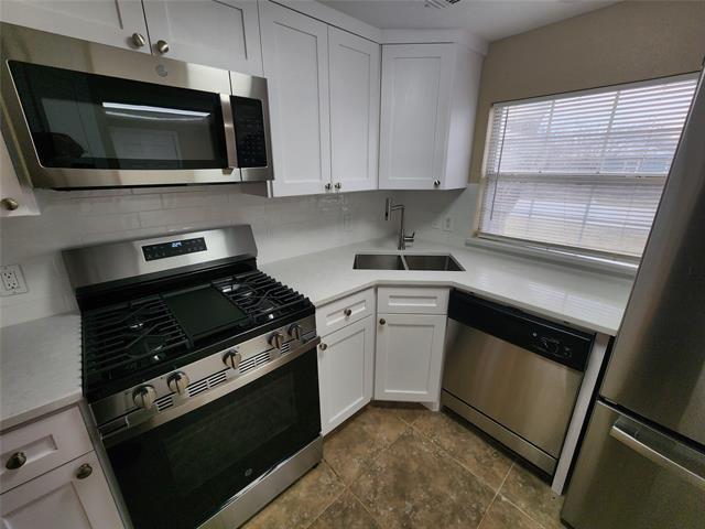 Building Photo - 233 Texas St