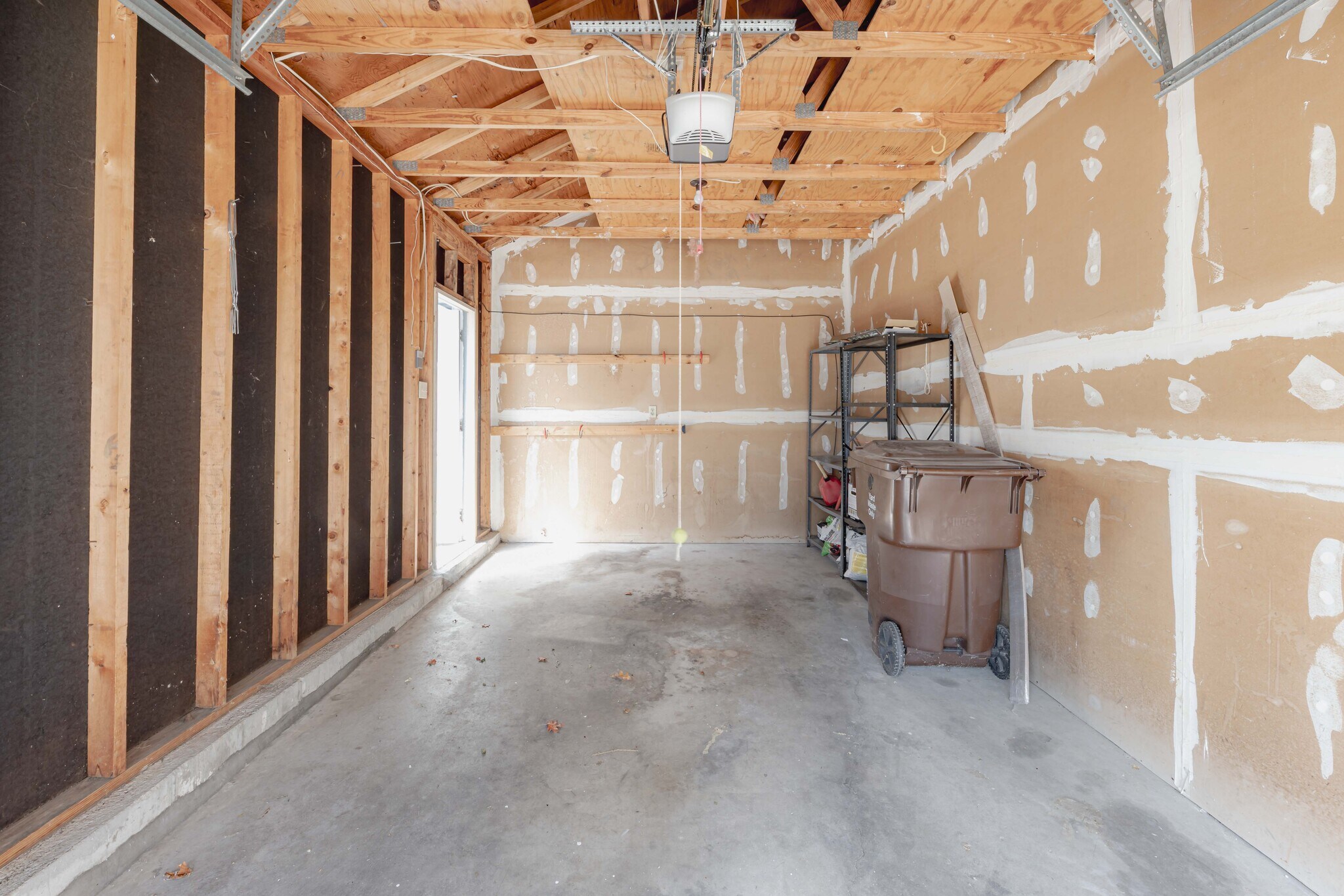 Building Photo - 3172 Meadow Trail Dr