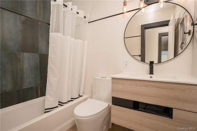 Building Photo - 8-12 S Boulevard Unit# 8-104