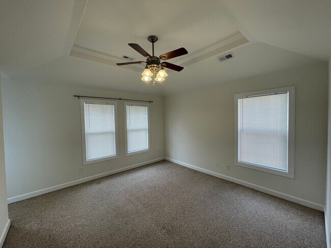 Building Photo - Bright and Welcoming 2-Story Retreat, Steps From the Ocean!