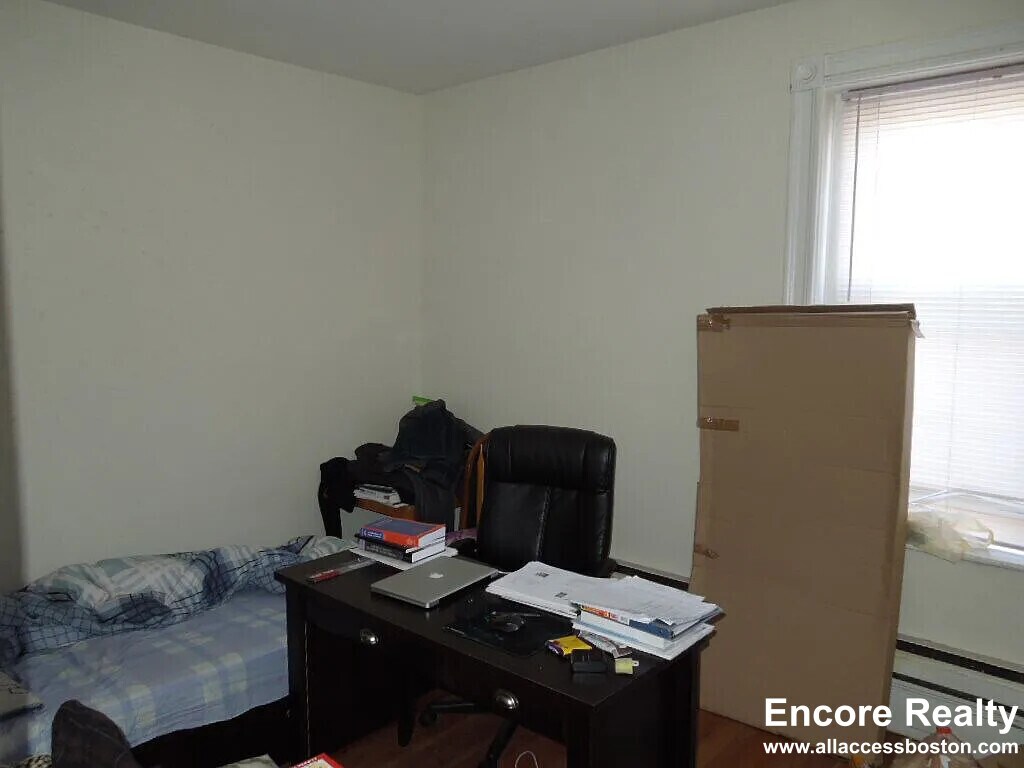 Building Photo - 67 Harvard Ave