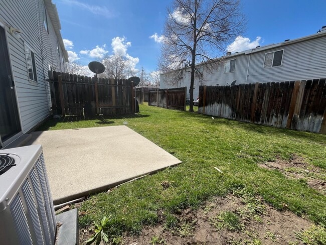 Building Photo - Stevens Land Company Townhome