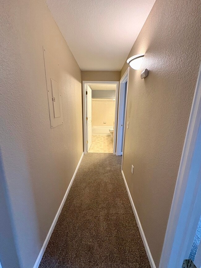 Building Photo - 10311 W Girton Dr