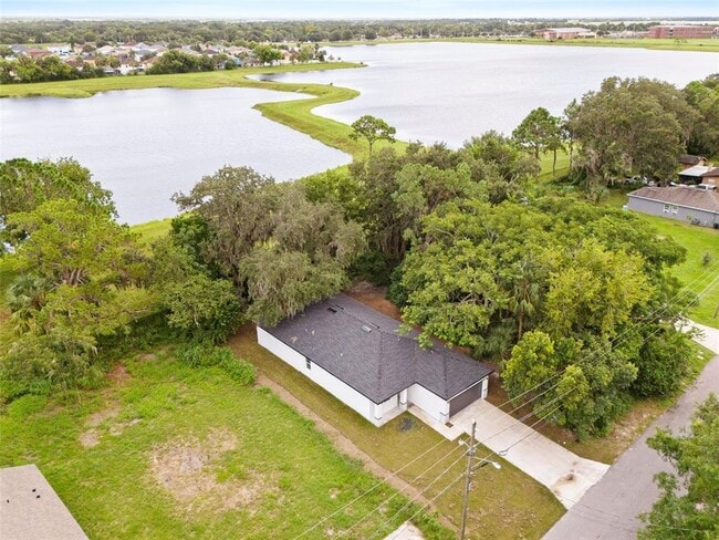 Building Photo - 1771 Roseberry Ln