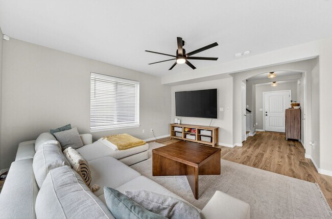 Building Photo - 6275 Wild Turkey Dr