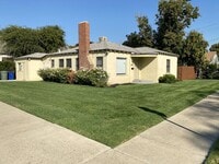 Building Photo - Lovely 2-bdrm./1-bath home with bonus room available now!