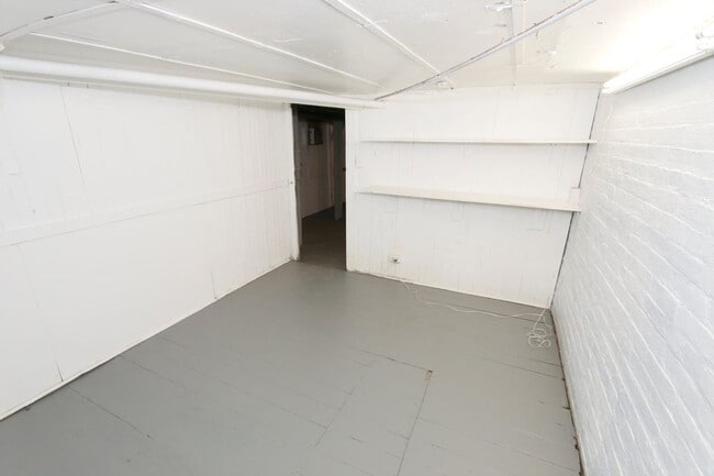 Building Photo - Lovely 3 bedroom home near Howard Universt...