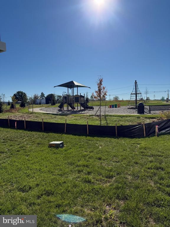 Building Photo - 331 Ensemble Wy