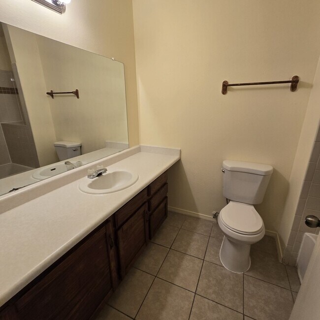 Building Photo - 1489 Gadwall Rd NE