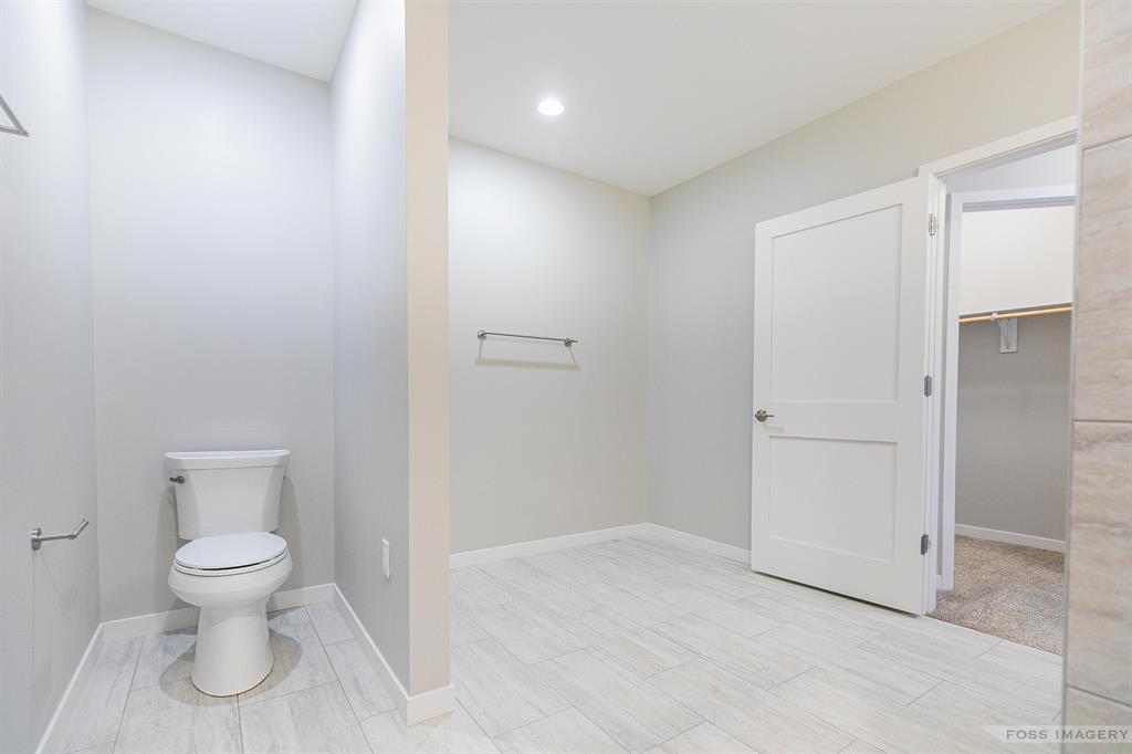 Building Photo - 625 N Segoe Rd