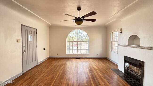 Building Photo - 2731 Idalia Ave