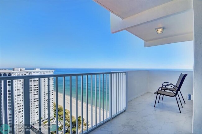 Building Photo - 1360 S Ocean Blvd