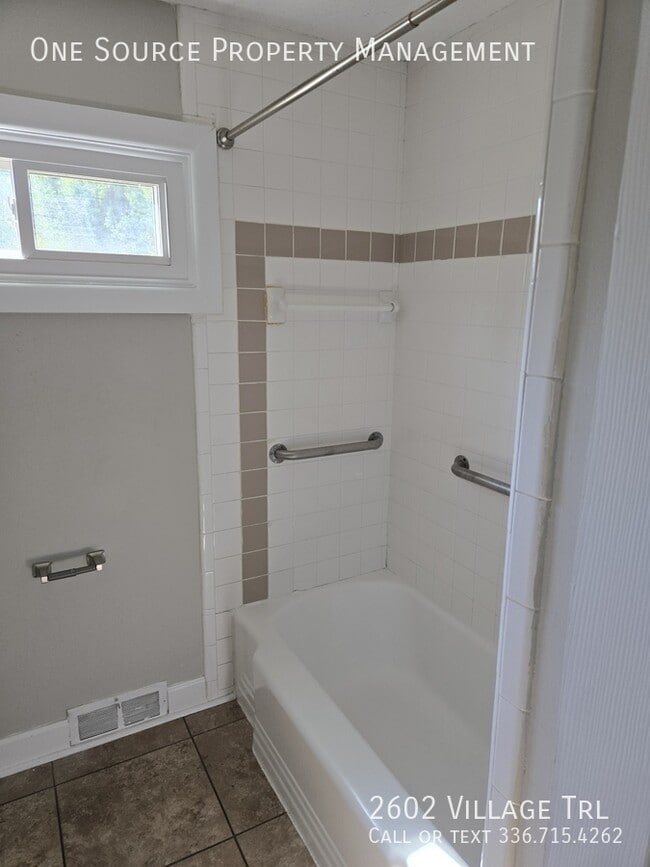 Building Photo - 2602 Village Trail NW