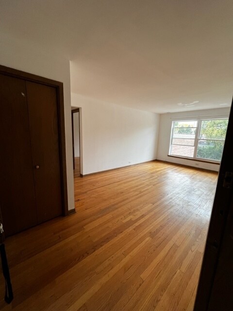 Family/living room - 6840 W North Ave