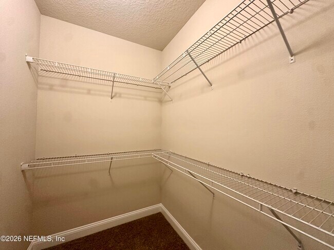 Building Photo - 481 Shetland Dr