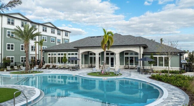 Building Photo - 10881 Caladesi Ave