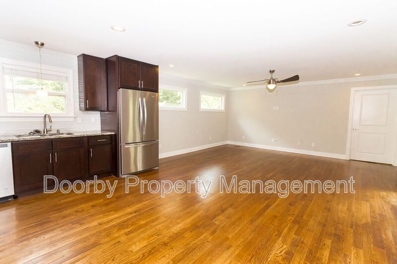 Building Photo - 1205 Worthington St