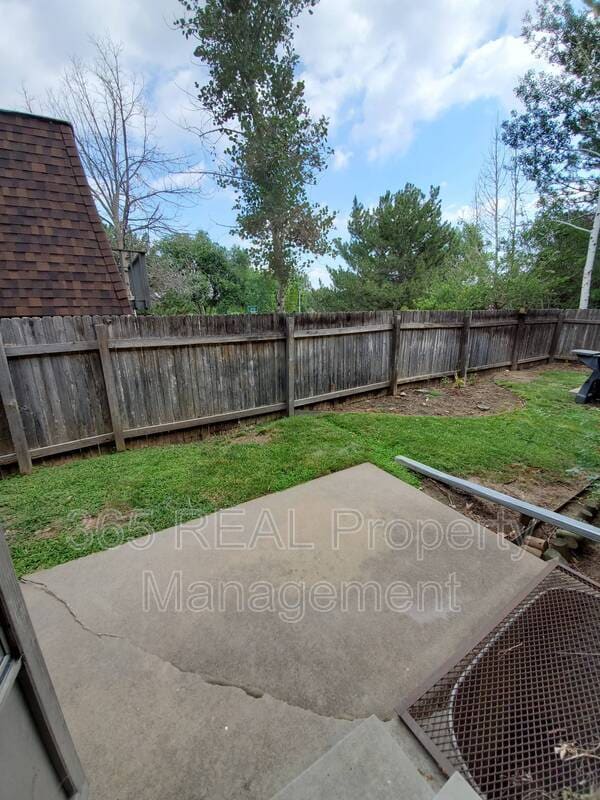 Building Photo - 2141 28th Ave Ct